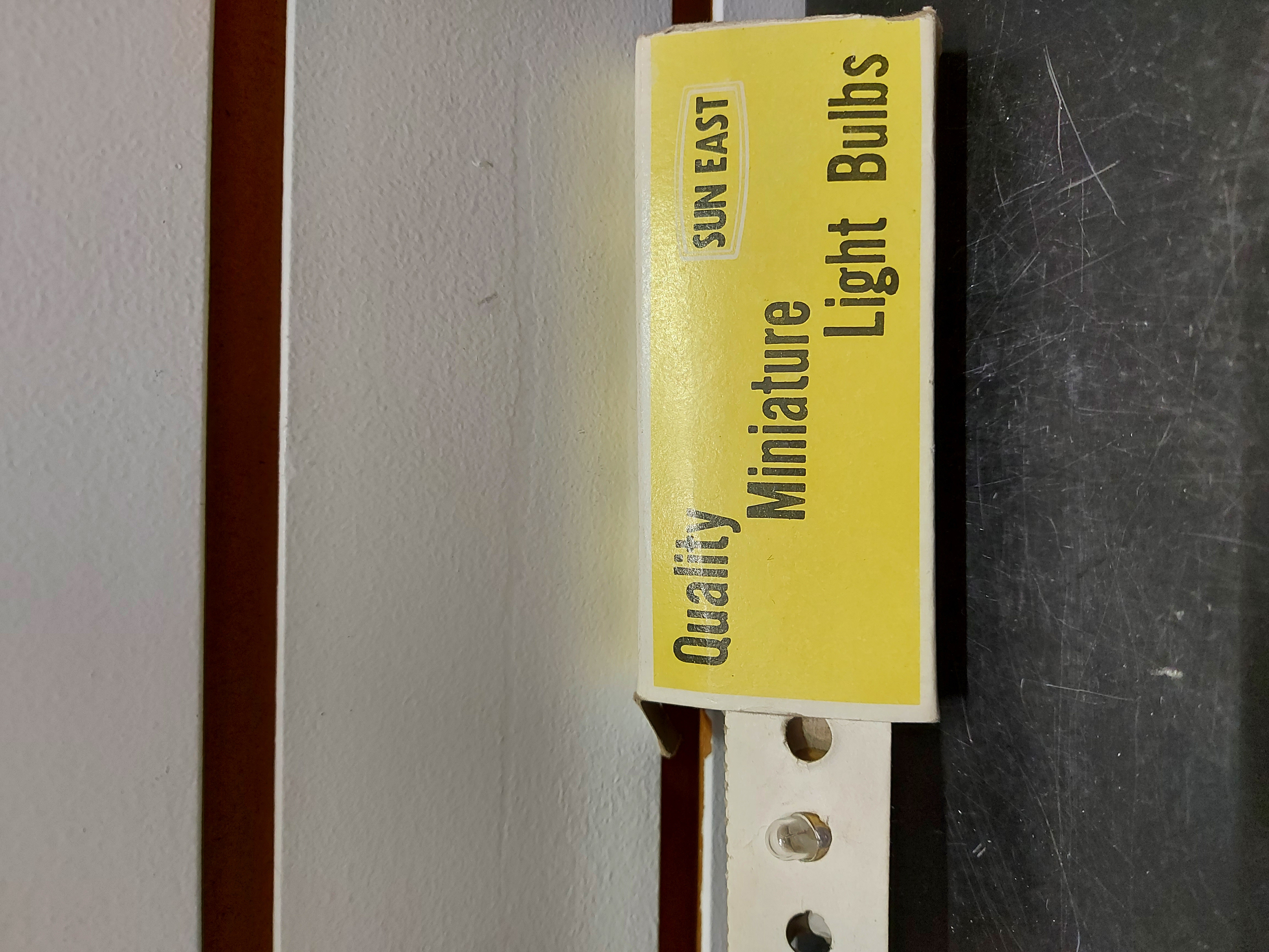 $ AMPOULE MINI 12V-2W